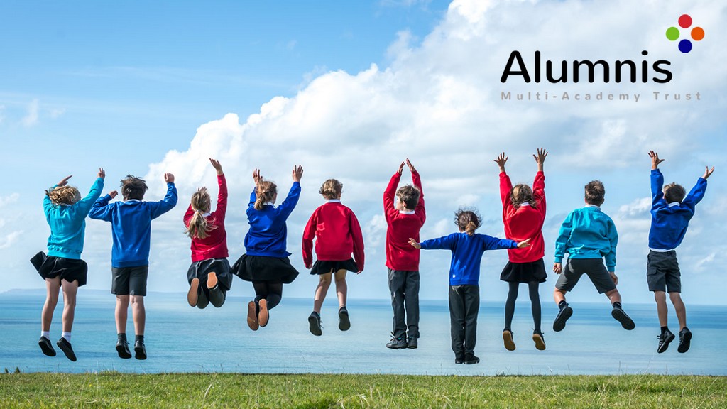 Alumnis Cover